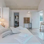 Amelia By Raro * Ostuni